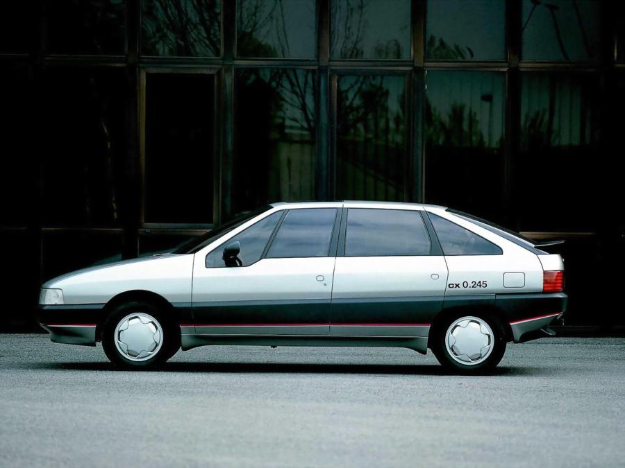  Lancia Orca Concept 1982 года  (фото 2 из 6)